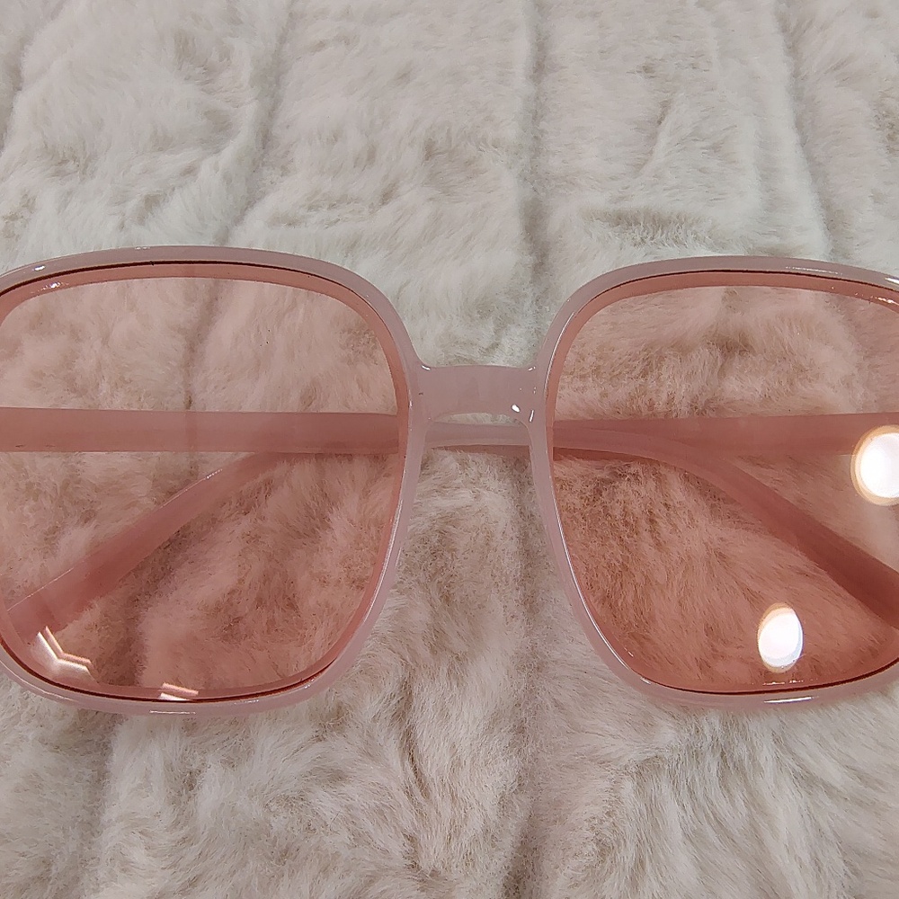 women fashion sunglasses